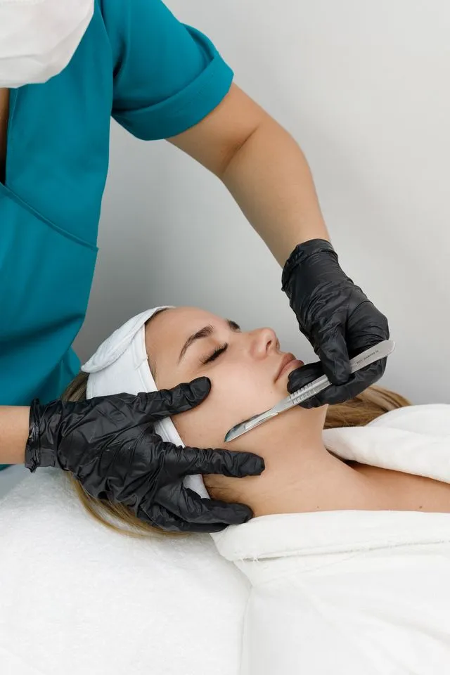 Tratamiento de Dermaplaning - Mariana Mosquera