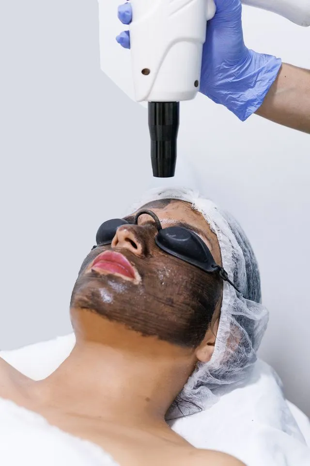 Hollywood Peel